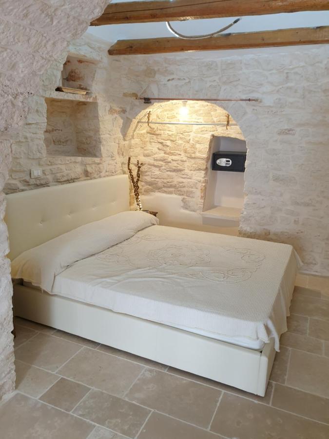Buona Notte Nel Trulletto Bed & Breakfast 2*